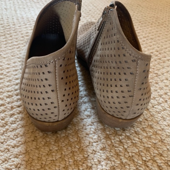 Lucky Brand Boots - Picture 2 of 2